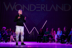 20260414_MSZSZ_Wonderland_sajttaj_-small_7