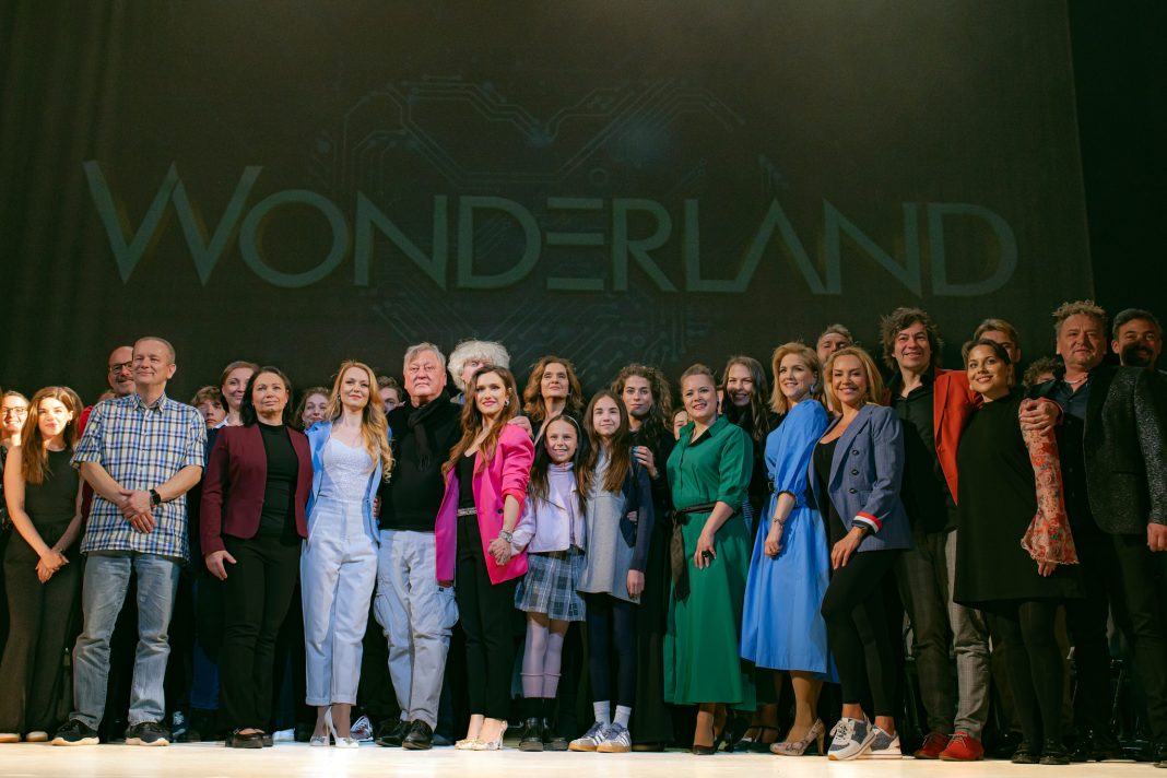 Látványos zenei ízelítővel mutatkozott be a WONDERLAND musical Látványos zenei ízelítővel mutatkozott be a WONDERLAND musical