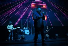 MESEMONDÓ CARAMEL koncert
