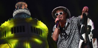 Szikora Róbert és az R-GO koncert a Margitszigeti Színházban (RTL – Fókusz) Szikora Róbert és az R-GO koncert a Margitszigeti Színházban (RTL – Fókusz)